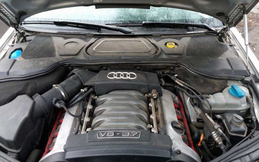 Motore Audi 3.7 BFL