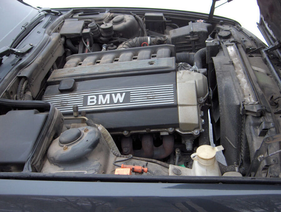 Motore BMW M50B20 / M50B20TU