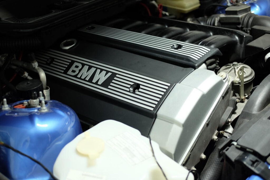 Motore BMW M52B25, M52TUB25