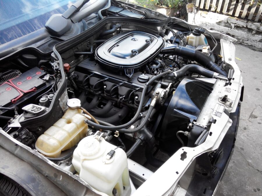 Motore Mercedes-Benz M102 E20 / V20 2.0