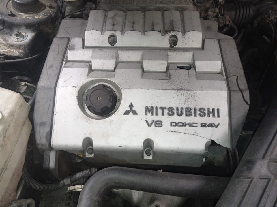 Motore Mitsubishi 6G73 2.5
