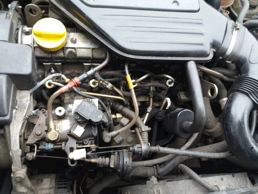 Motore diesel Renault F8Q 1.9