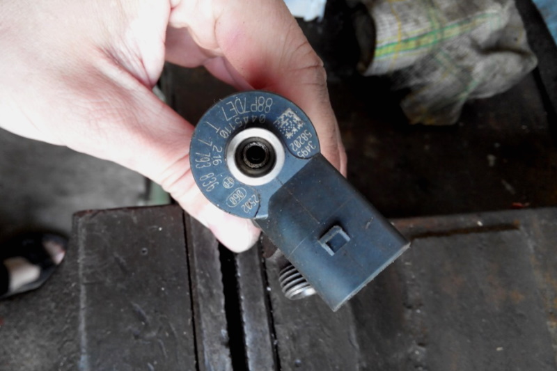 Il regime del motore non scende al minimo