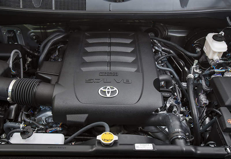 Toyota 5,7 litri V8 (3UR-FE)