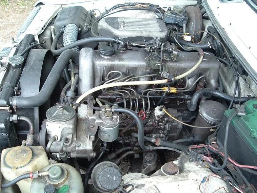 Motore Mercedes OM 616 2.4