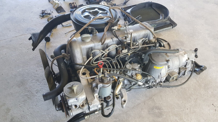 Motore Mercedes OM617 3.0