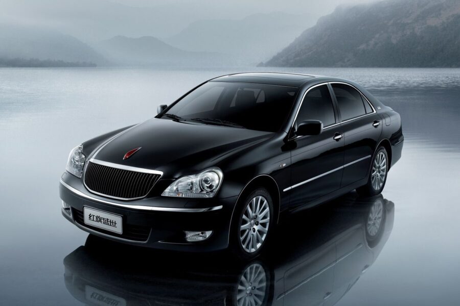 I motori della serie UZ di Toyota sono un'ottima soluzione per gli SWAP