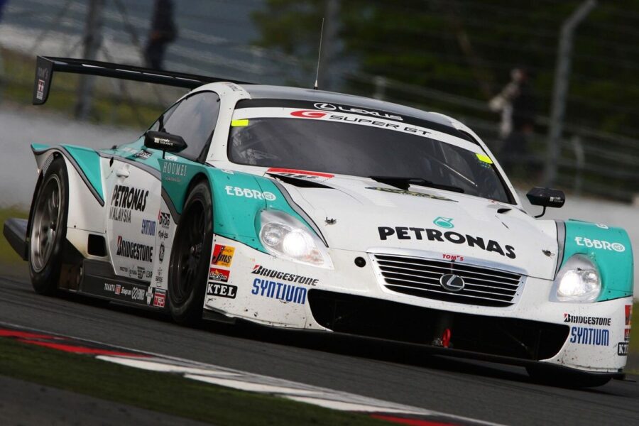 I motori della serie UZ di Toyota sono un'ottima soluzione per gli SWAP