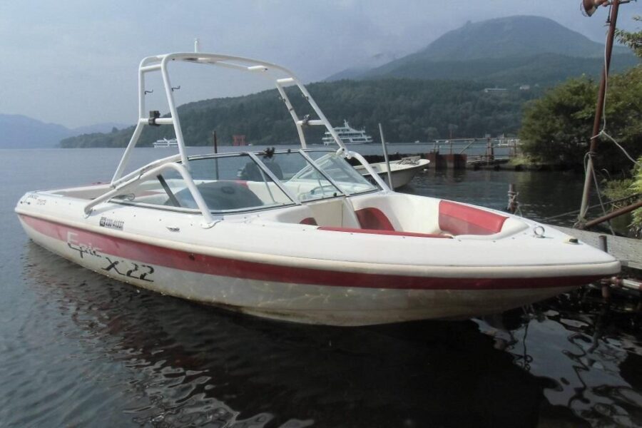 I motori della serie UZ di Toyota sono un'ottima soluzione per gli SWAP