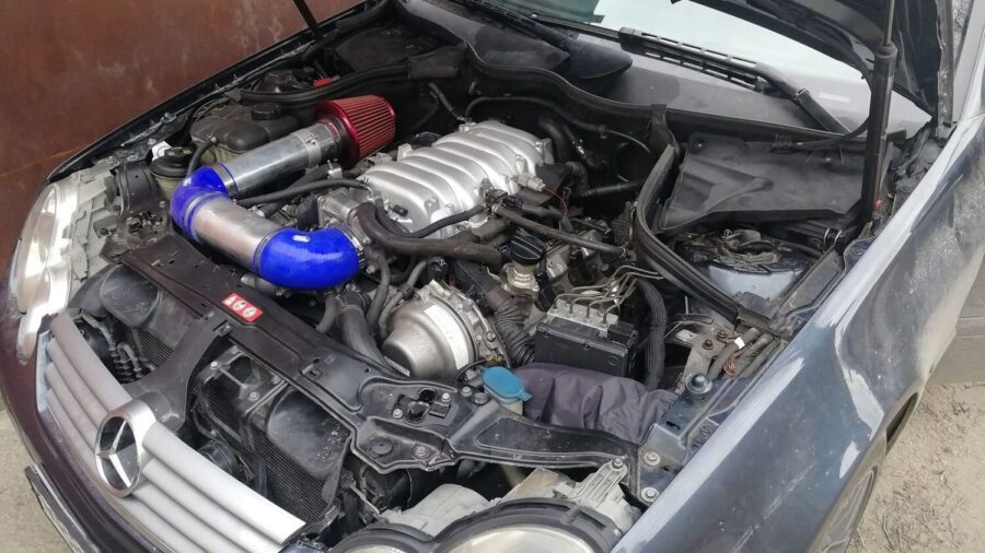 I motori della serie UZ di Toyota sono un'ottima soluzione per gli SWAP