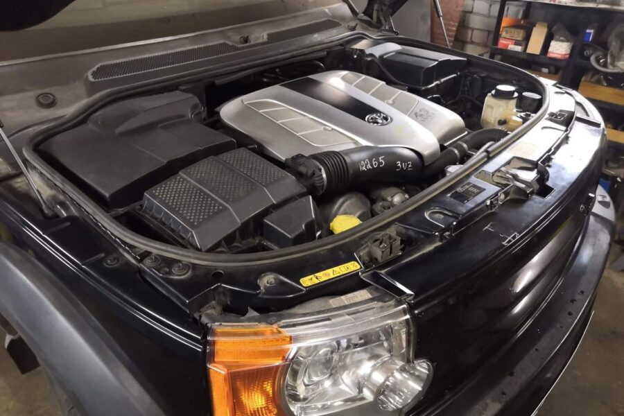 I motori della serie UZ di Toyota sono un'ottima soluzione per gli SWAP