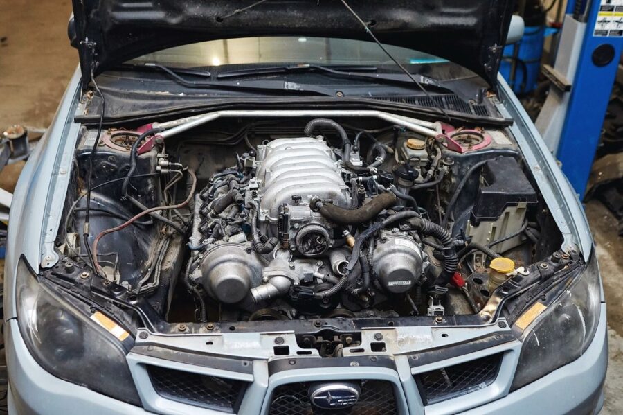 I motori della serie UZ di Toyota sono un'ottima soluzione per gli SWAP