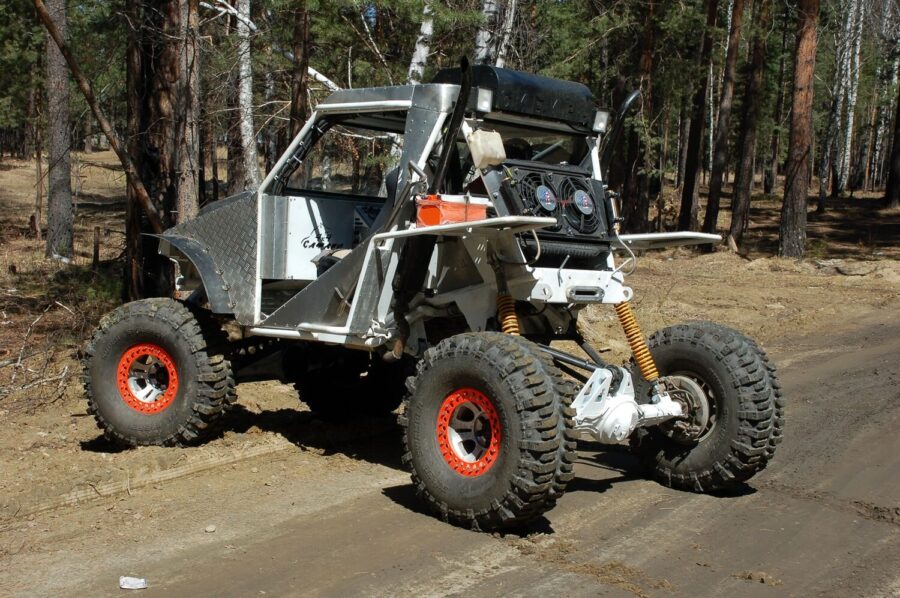 I motori della serie UZ di Toyota sono un'ottima soluzione per gli SWAP