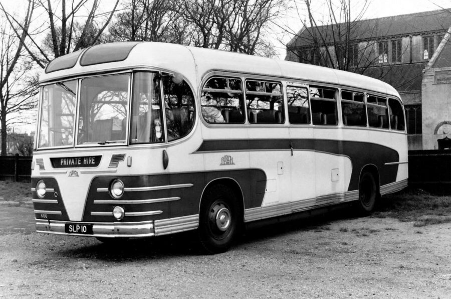 Diesel “opposition” con albero a gomiti oscillante (Commer Rootes TS3 Tilling-Stevens)