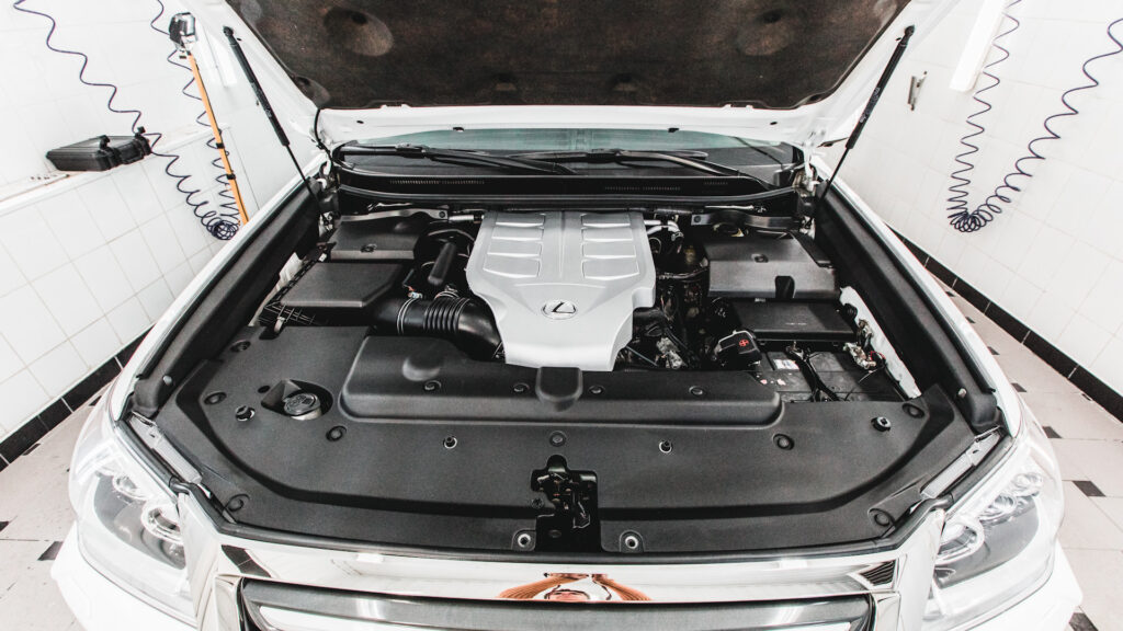 Motore Toyota 1UR-FE 4.6