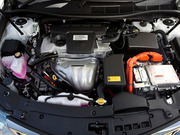 Motore Toyota 2AR-FXE 2.5