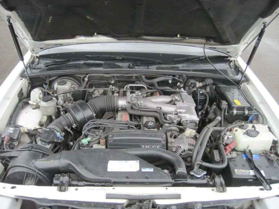 Motore Toyota 7M-GE 3.0