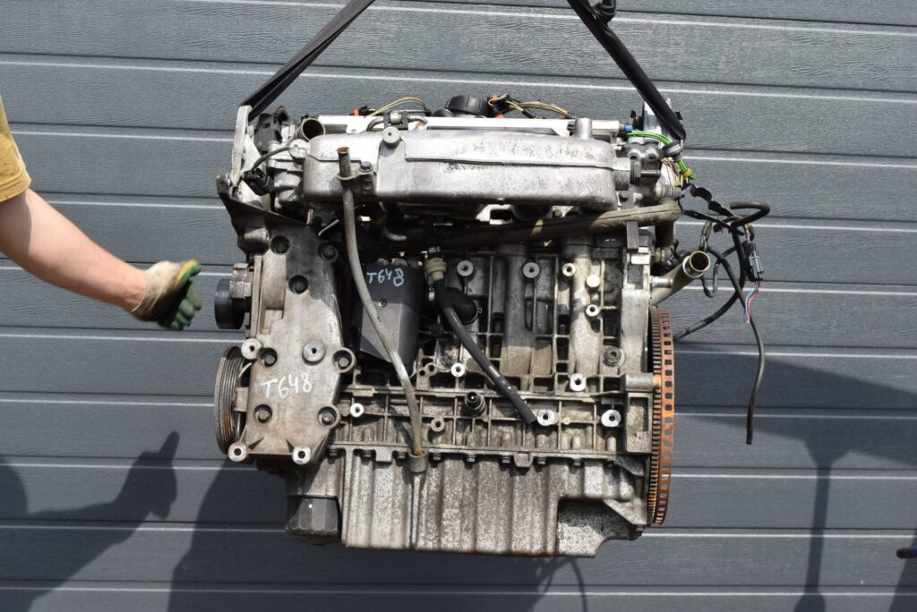 Motore Volvo B5244T3 2.4