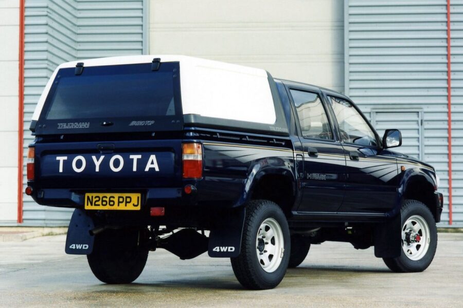 Storia del leggendario pick-up Toyota Hilux