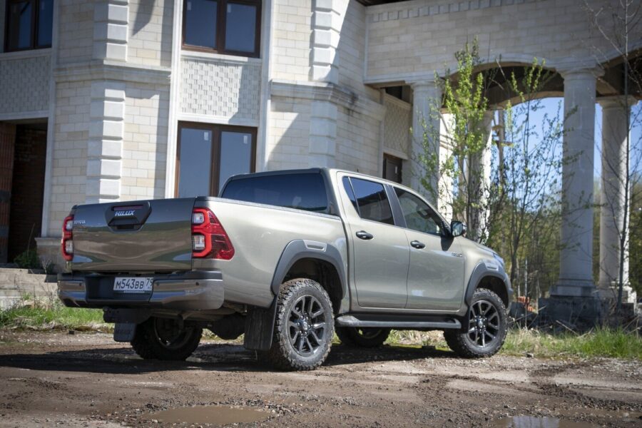 Storia del leggendario pick-up Toyota Hilux